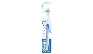 ORAL-B TOOTHBRUSH 3-EFFECT CLASSIC 40M